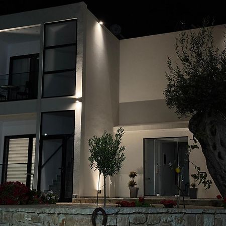 Villa Thomas Dhërmi Exterior foto