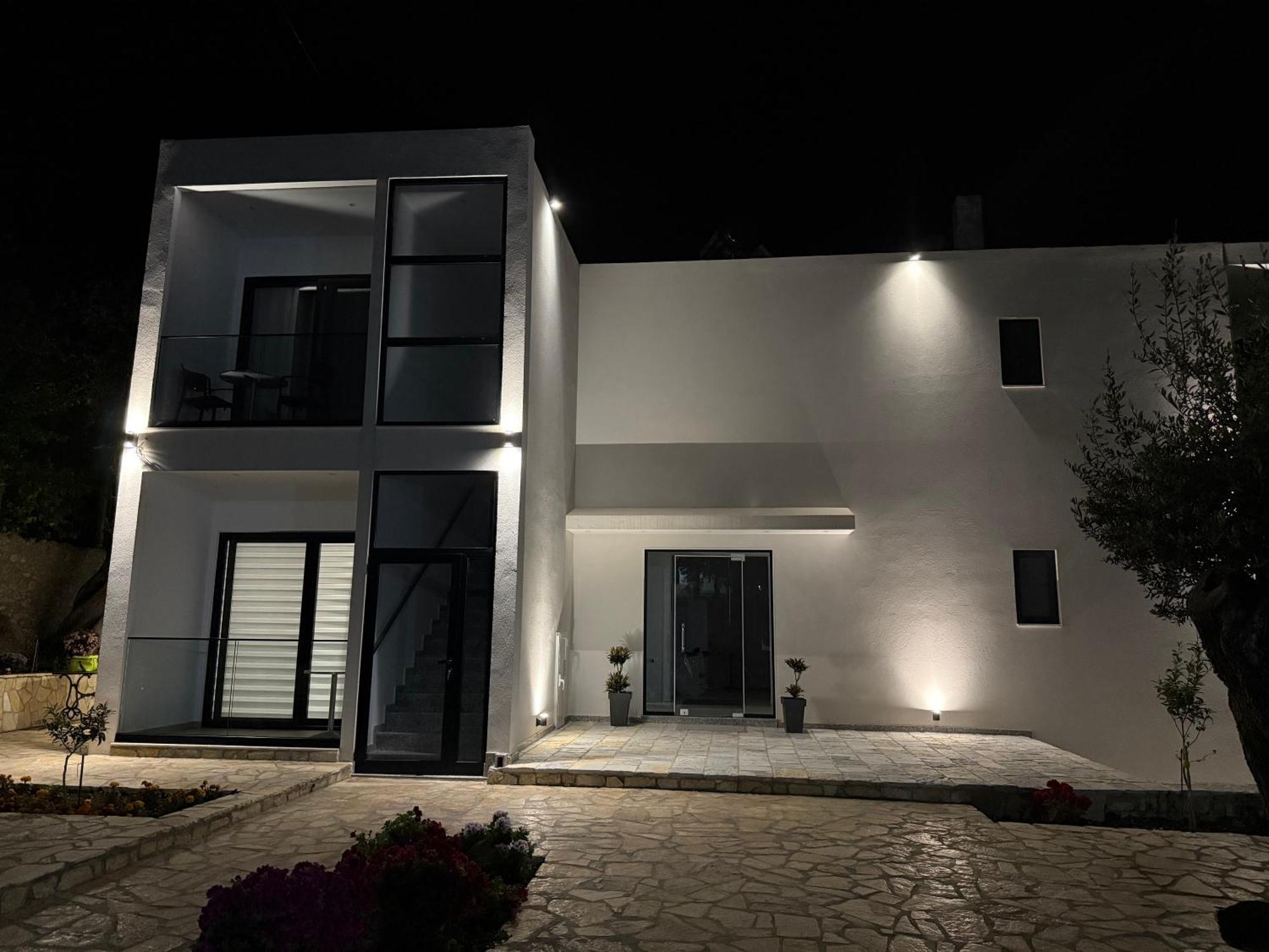 Villa Thomas Dhërmi Exterior foto