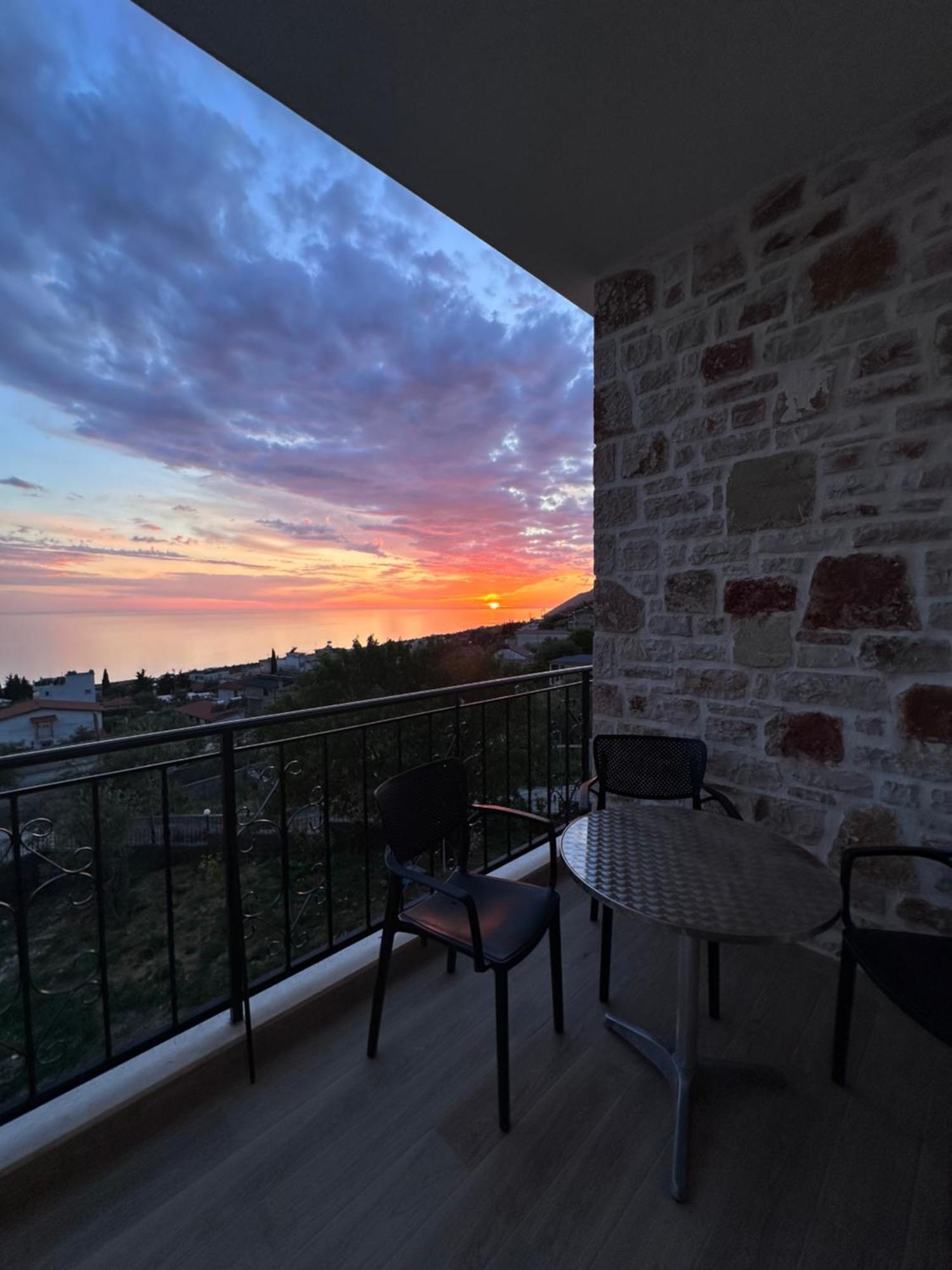 Villa Thomas Dhërmi Exterior foto